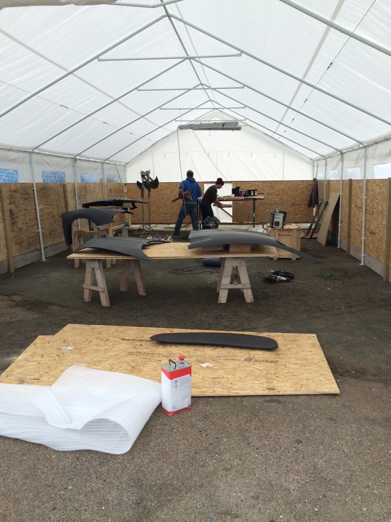KLeisurecraft1's tweet photo. getting ready to spray Carbon fibre Bugatti Veyron parts in Clear Coat #durepox #resene https://t.co/pHTwc6LQ1Q