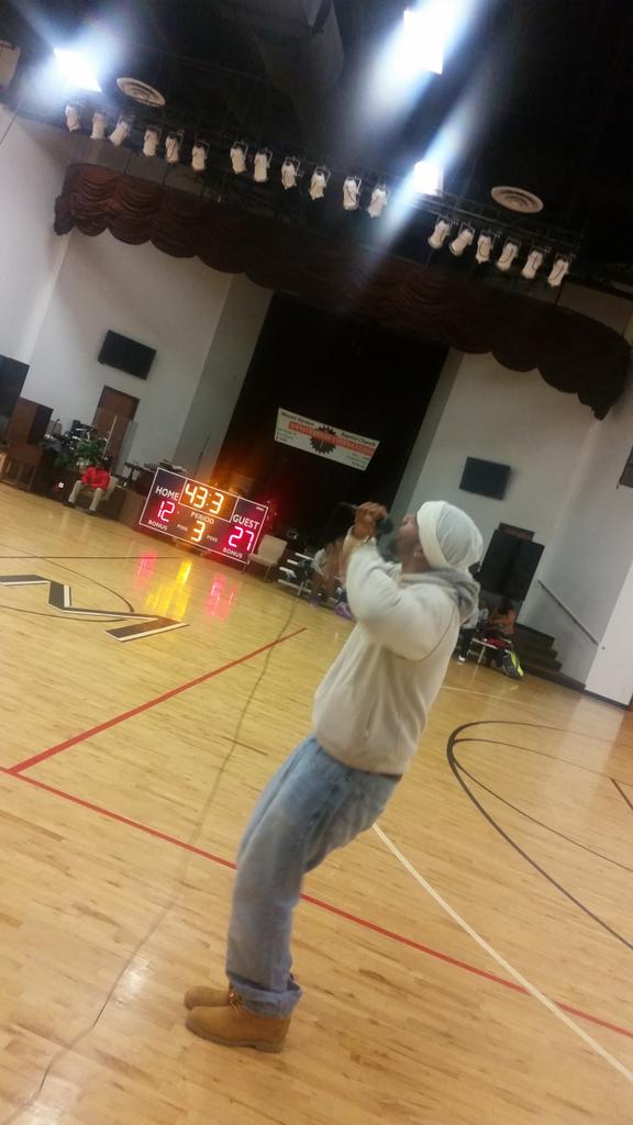 WHADAMMEVENTS's tweet photo. @onlyonesinseer performed #Nightmare #JLMCenter #Chicago was ๐๐๐ #ImUpNextProAm #TeamEnt https://t.co/La6uDNnCj0 https://t.co/P1LyhZ5dH9
