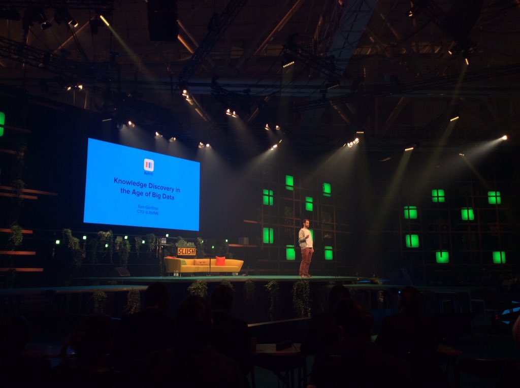 EdTechEurope's tweet photo. 2015 #EdTech20 winner @GetRefME presents 'Knowledge discovery in the time of big data' #slush15 https://t.co/Ih0bPesafg