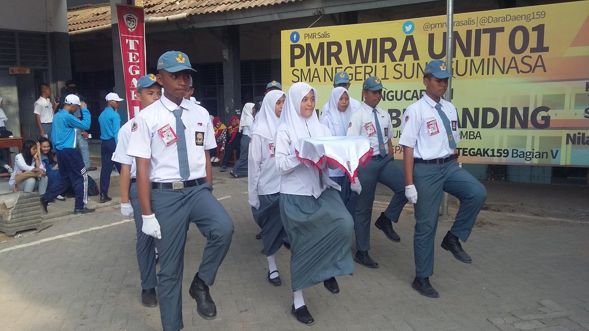 Tegak_159's tweet photo. Penampilan Pasukan Delapan dari SMAN 1 Takalar #PASDEL #Tegak159BagianV @paskibra159 https://t.co/D1XqQ4kN3M