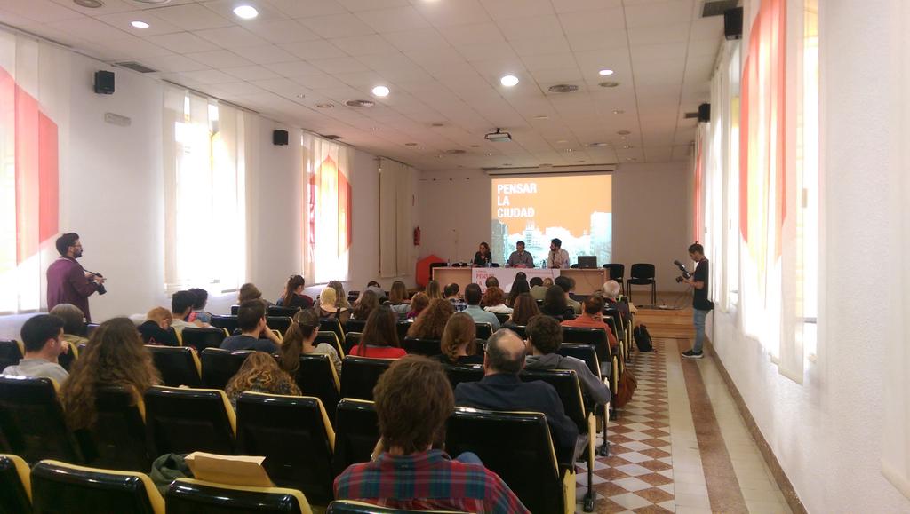 latermicamalaga's tweet photo. Quedan inauguradas las II Jornadas "Pensar la ciudad" en #LaTérmica con @MLGparticipa @etsa_malaga_uma y  @basurama https://t.co/IqyH15mubc
