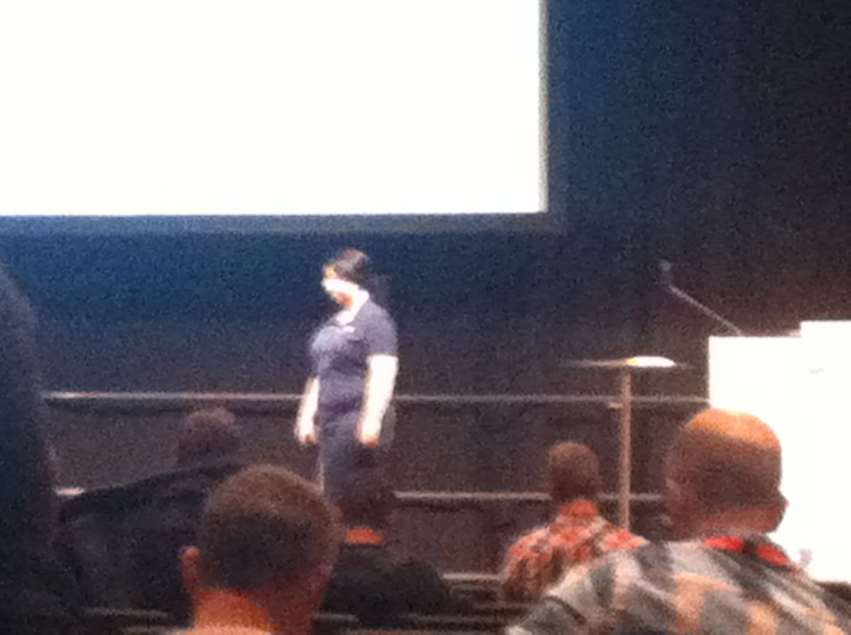 ingozim's tweet photo. Now joining @EricaToelle for news about file share oops #oneDriveFB #ESPC15 https://t.co/Da55lLQAB2