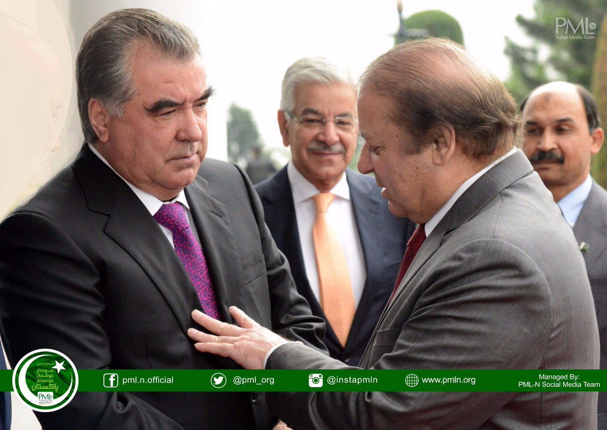 pmln_org's tweet photo. Prime Minister Muhammad Nawaz Sharif warmly greeted the Tajik President.
https://t.co/NMhZAMSYgx https://t.co/AUxjkHldZj