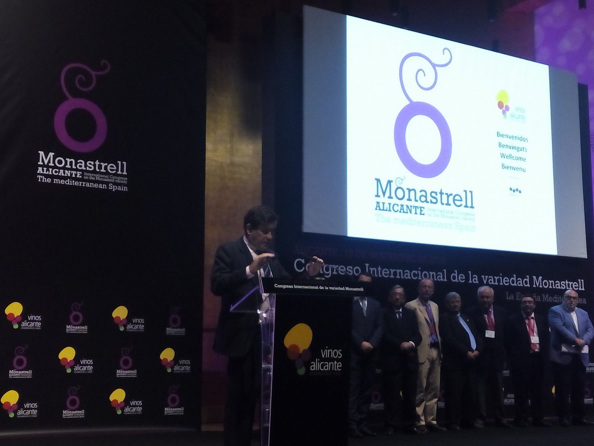 rvalicante's tweet photo. Juan Carlos Cabanas Ministerio #Agricultura en #MonastrellAlicante @MinAgricultura @Vinos_ALICANTE @costablancaorg https://t.co/WLKO9nY80A