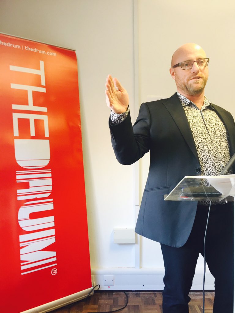 WeAreRoast's tweet photo. Excellent hosting, as usual @andyoakes @TheDrum #SearchBreakfast https://t.co/XtjjES47Ct