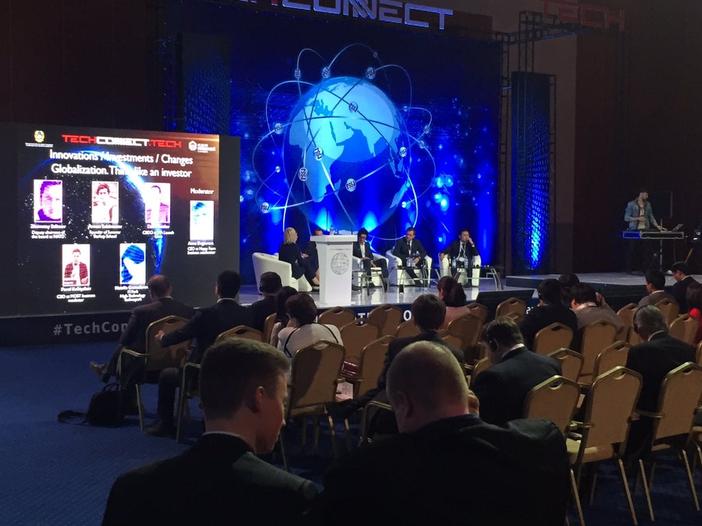 techconnecttech's tweet image. Mainstage. Panel Discussion &quot;Innovation/Investments/Changes. Globalization. Think like an investor&quot; has just started