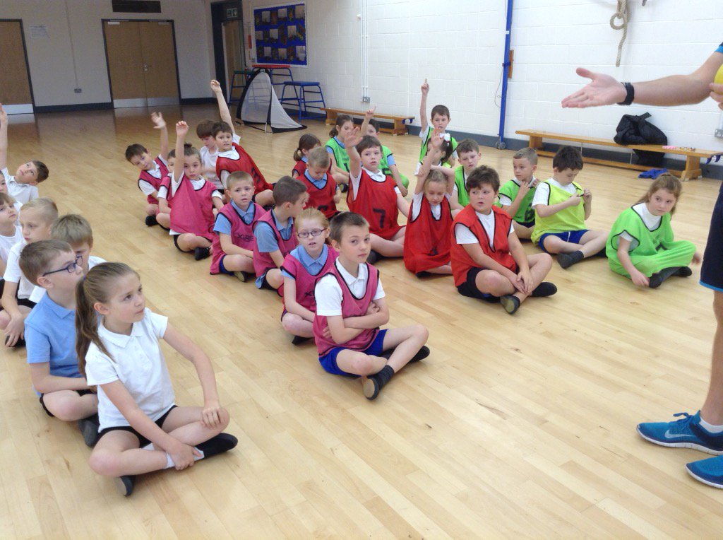 @Year4Layton tweet media