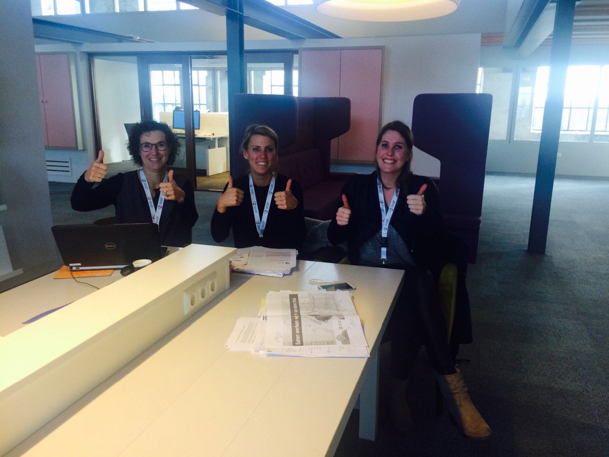 samen_beter's tweet photo. Het persbericht ligt klaar, welke gaat het worden? 1,2 of 3? #SupplyChainAward! Heel veel succes team!!!👍🏻👍🏻 https://t.co/ItIPokAvYK