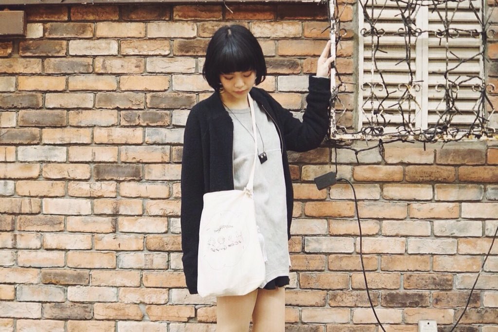 color_niigata's tweet photo. #model kanako
#fashion #snap #photo
#MaisonMargiela #CONVERSE #Retique
#モデル #スタイル #コーディネート #スナップ #イマソラ #写真 #新潟 https://t.co/fc8CW92i7n