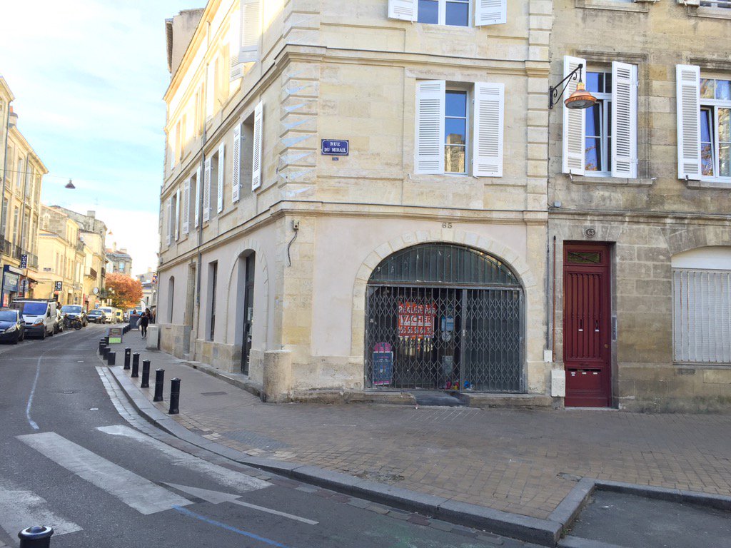 BeTheWine's tweet photo. Nouveau #bar à vins très prochainement à Bordeaux, Rue du #Mirail. N'hésitez pas à soutenir https://t.co/Jq398L5neF https://t.co/29KrMonxbF