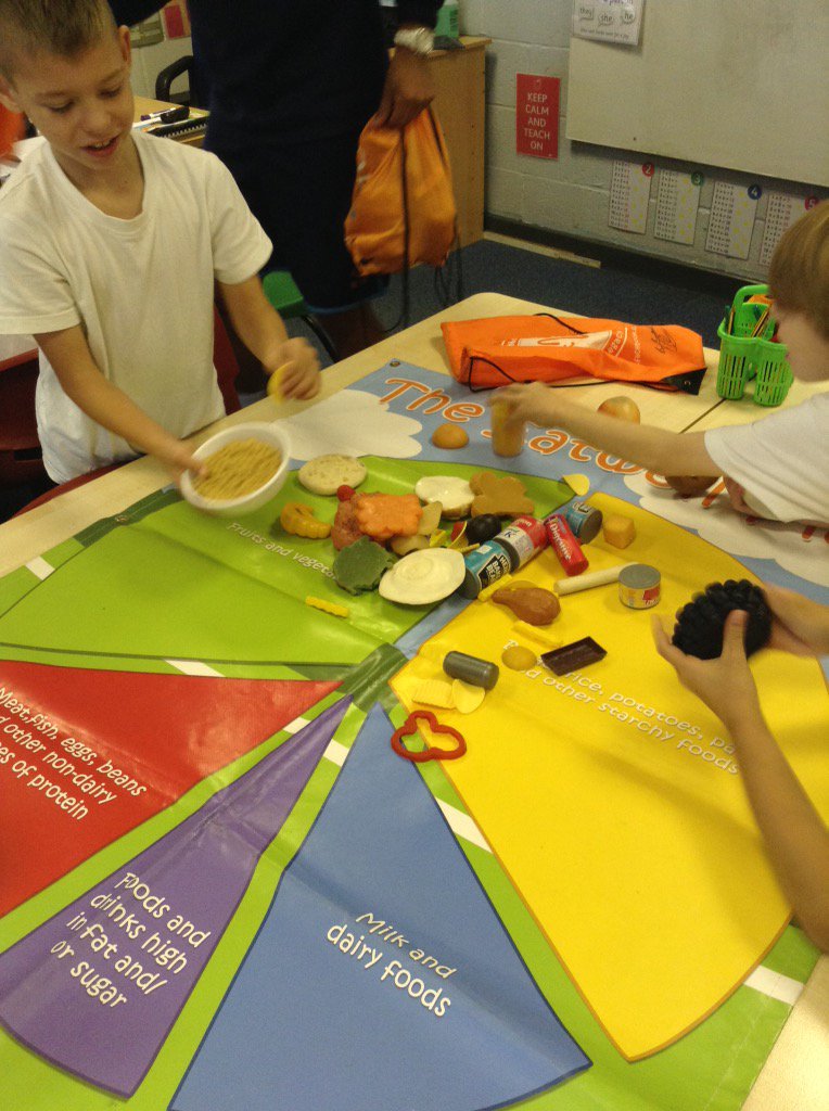 @Year4Layton tweet media