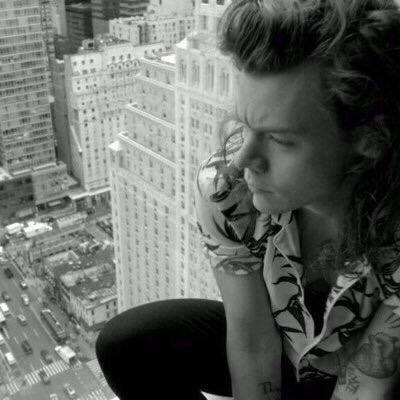 FLmodelhelp's tweet image. Name: Harry styles
Age: 21
Used very often
Where to find: Google images