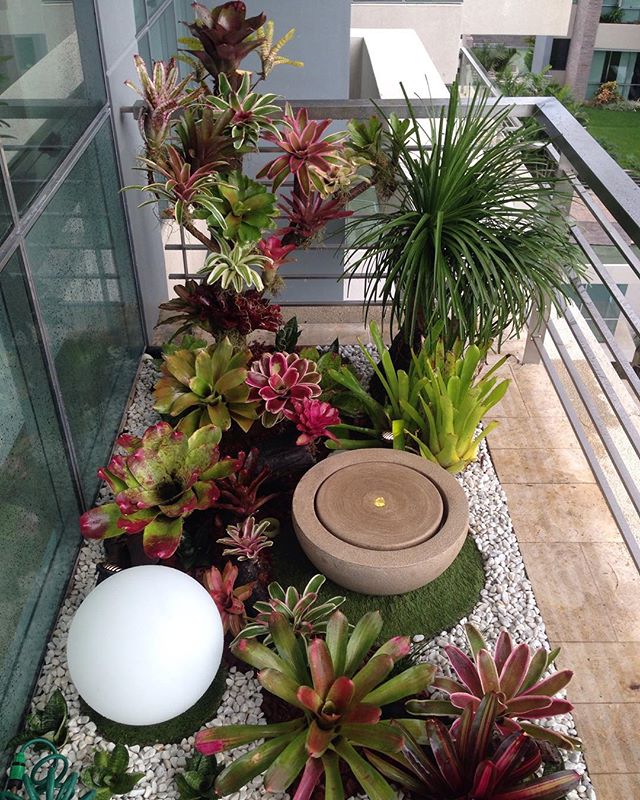 rasmiahogar's tweet photo. Onda ecológica? #rasmia tiene para ti #jardinesverticales, #paisajismo, incluye vida a tus espacios https://t.co/RFI7HAcTqB