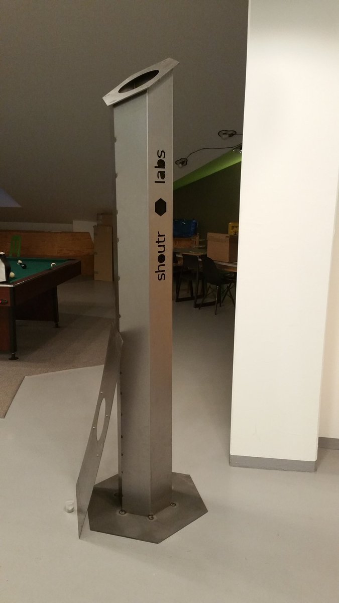 shoutrlabs's tweet image. Der neue Ständer für unsere Outdoor.Boxx! Fast alles bereit für die Präsentation auf der #Exponatec