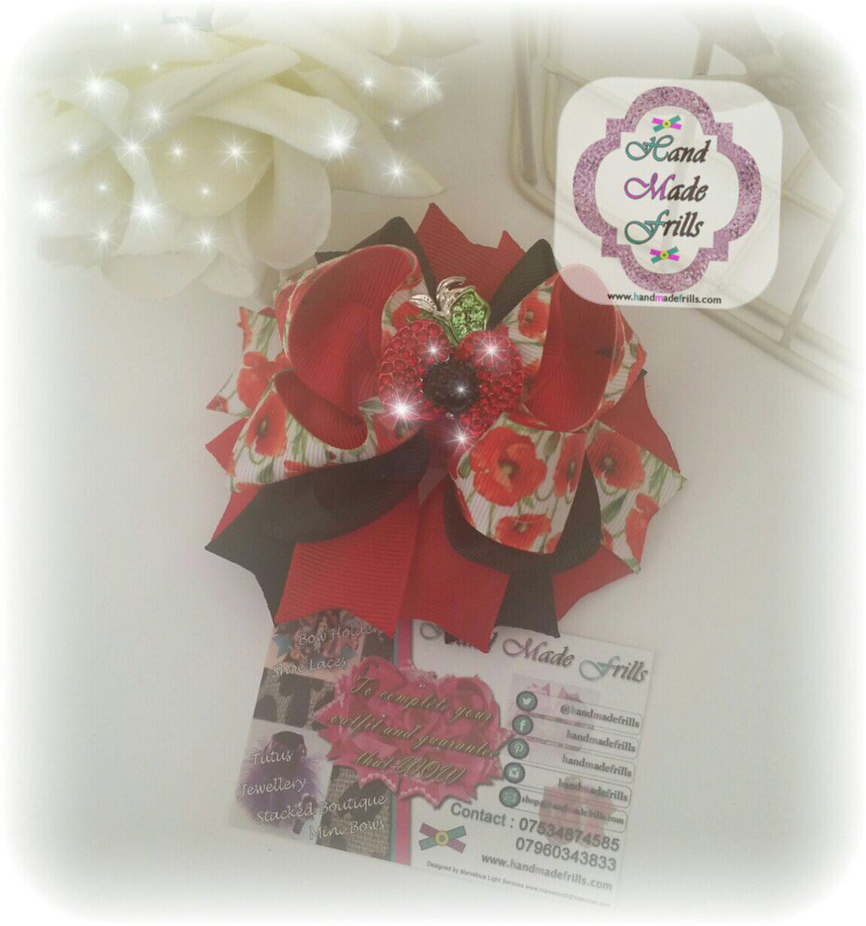 HandMadeFrills's tweet photo. #Quality #handmade #bows #headbands #handmadefrills #BowsInAction #womeninbusiness
#CraftBuzz #ThurrockHour #BizHour https://t.co/FHImZGcrki