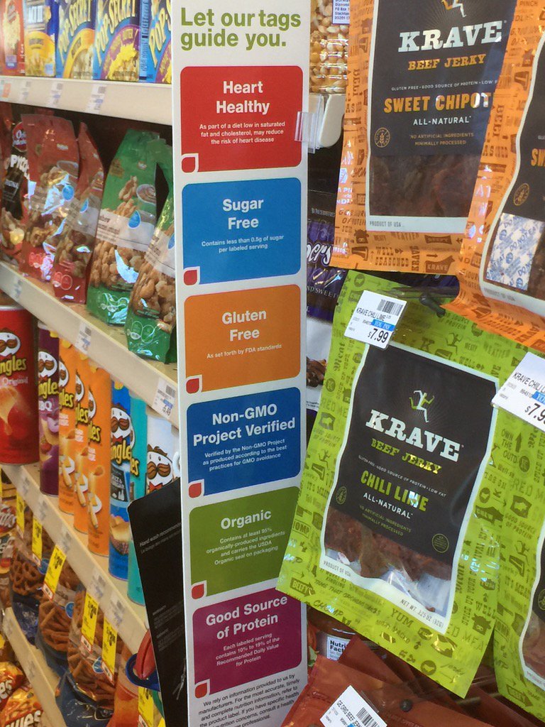 Floridabloggess's tweet photo. New fit choices tags are a huge help for those on a specific diet  #CVSMeetUps @CVS_Extra https://t.co/fKRlj6xkfZ