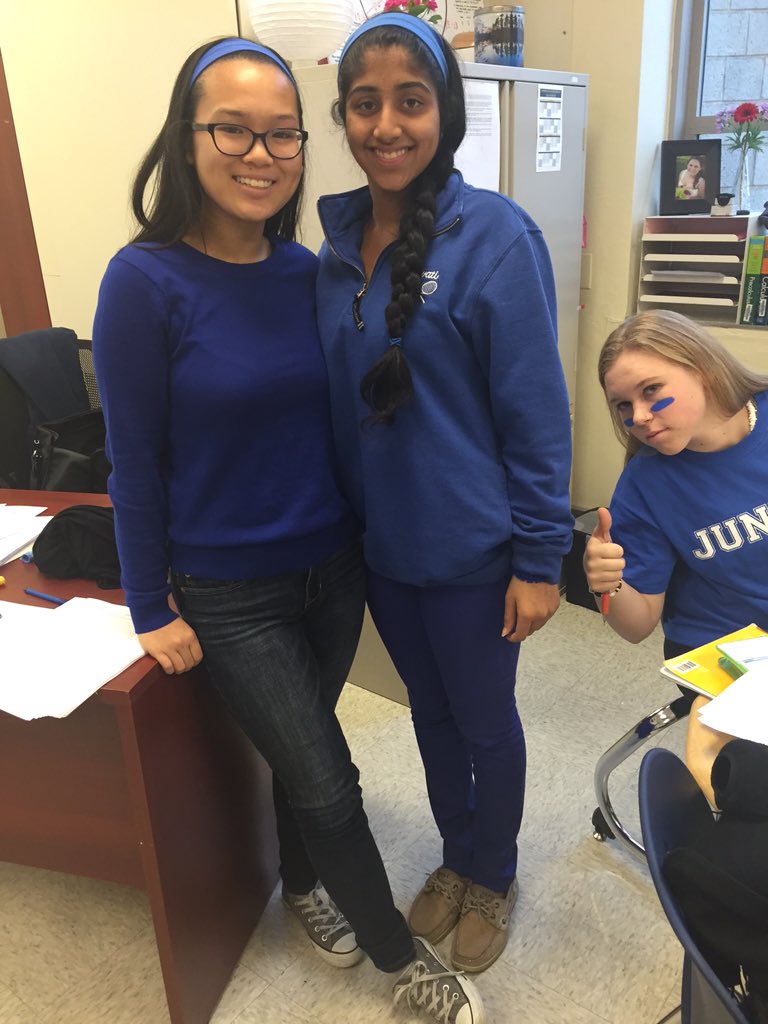 live_lyk_viv's tweet photo. @swati saved all of her spirit for today #stemhoco2k15 @STEMStuCo https://t.co/dEU4zUSsk3