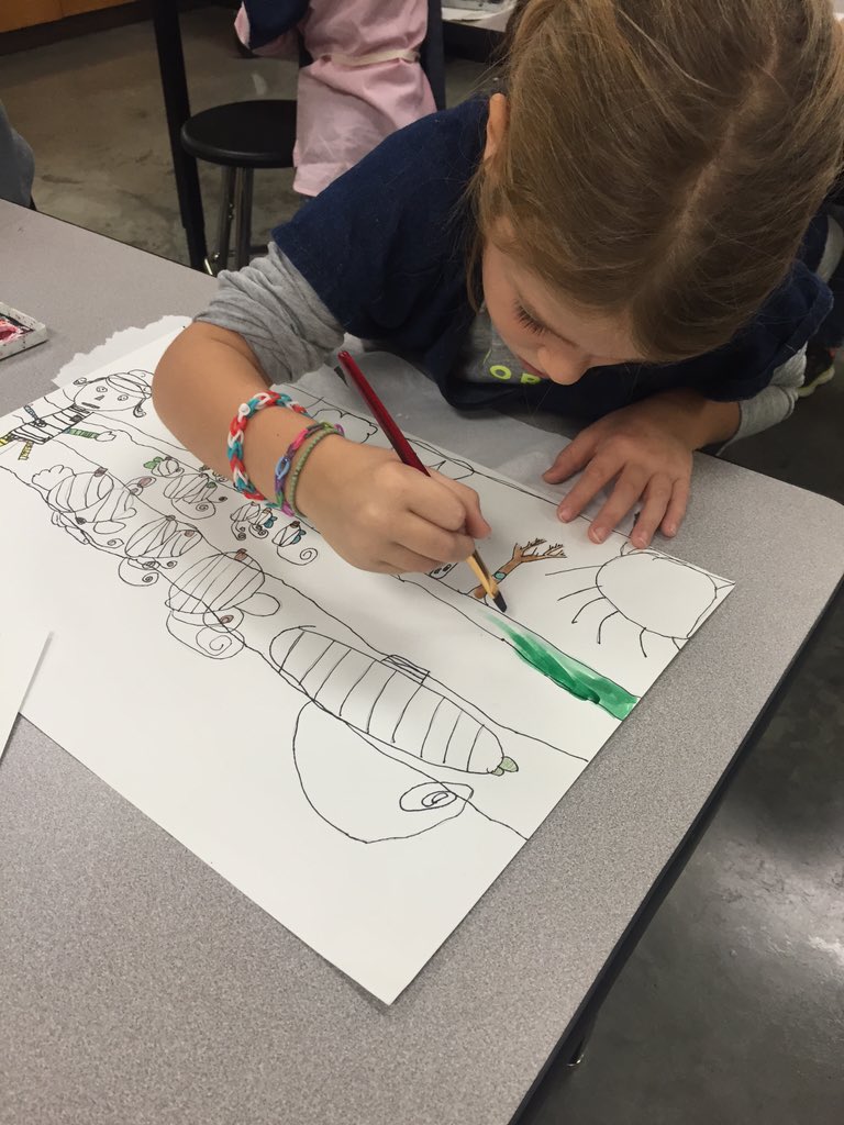 JCSD_WAEart's tweet photo. #1stgradeartists are adding watercolor paint to their fall landscapes. #horizonline #depth #overlap @JCSD_WAE https://t.co/KAobiMMQrF