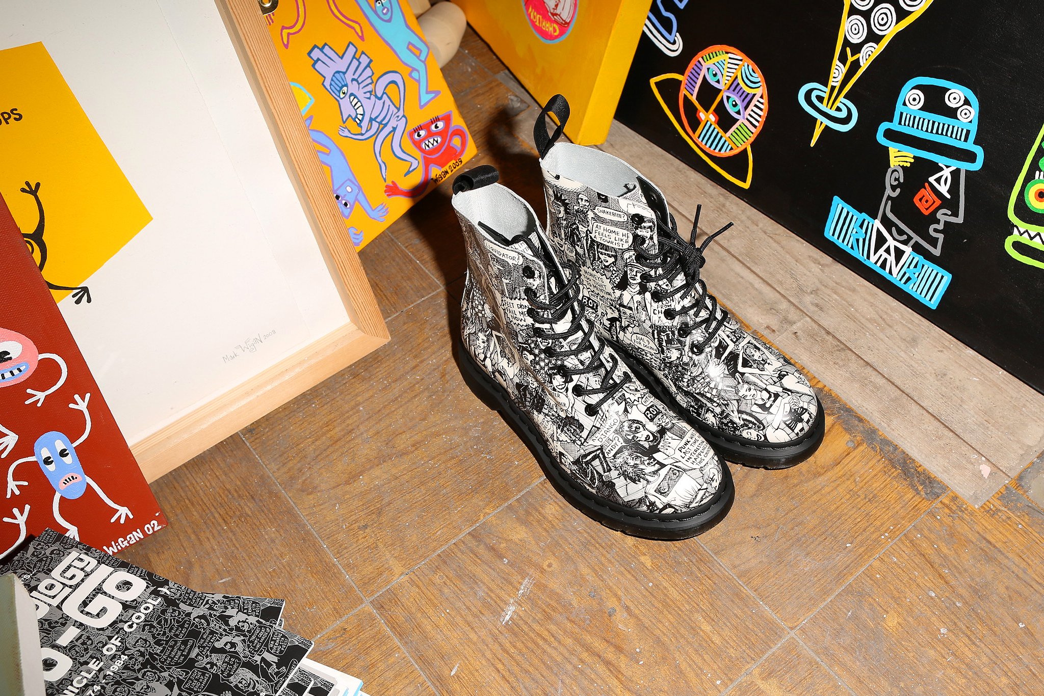 Dr.Martens Mark Wigan PARTY PEOPLE