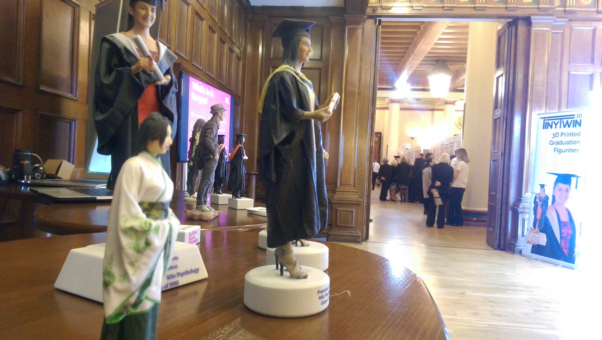 Code3d_uk's tweet image. Congrats to the @sheffhallamuni #SHUgrad #Businness grads! Don't forget your #TinyTwin3D scans in @SheffCityHall