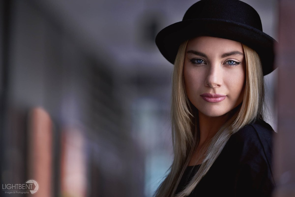 lightbentImages's tweet photo. From my natural light series 12PM Portraits #NaturalLightPortrait ย #PerthPortrait ย #PerthHeadshot https://t.co/TfJgkNiNmw