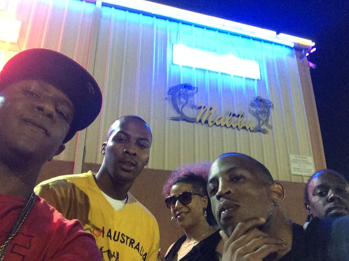 Jkiddyoungc's tweet photo. Club Malibu https://t.co/uCUKnH24M4