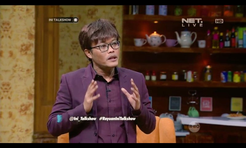 Aaja142Dewi's tweet photo. Yg punya rumah emang ganteng sich. Asekk @newsuleprikitiw @Ini_Talkshow @netmediatama #RayuanInitalkshow https://t.co/j4XSoHKAoE