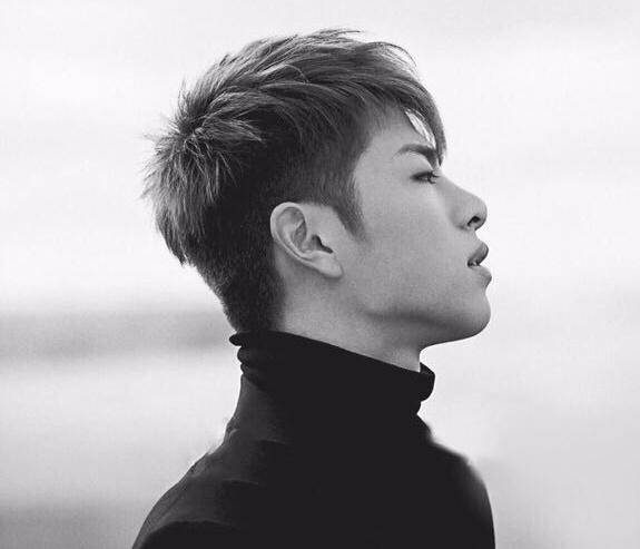 hanbinatog's tweet photo. 1997-2015 then and now ❤💛💚💙 #junhoe https://t.co/7yWgE6I3L7