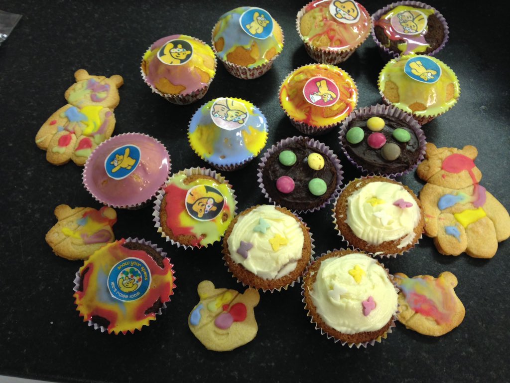 emsie2133's tweet image. All ready for tomorrow!! Let's raise lots #BBCCiN #childreninneed #2015 #doyourbit