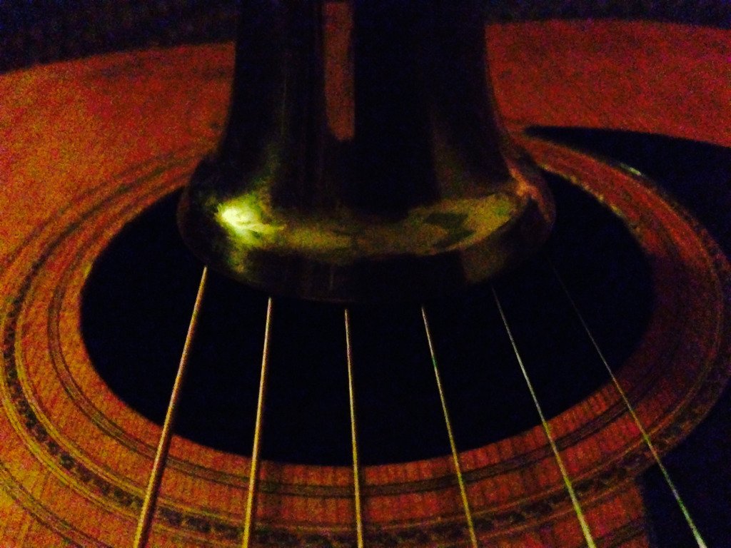 So pleased to feature a story from Erynn Porter today! dailydoseoflit.com/2015/11/12/sto…