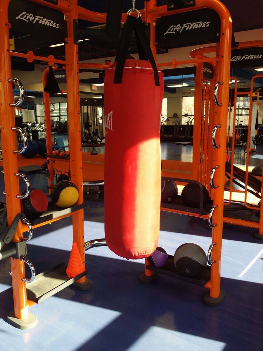 HIIT class at 6:30 tonight.  Check it out, first one's on us.
#HIIT #TRAINHARDER