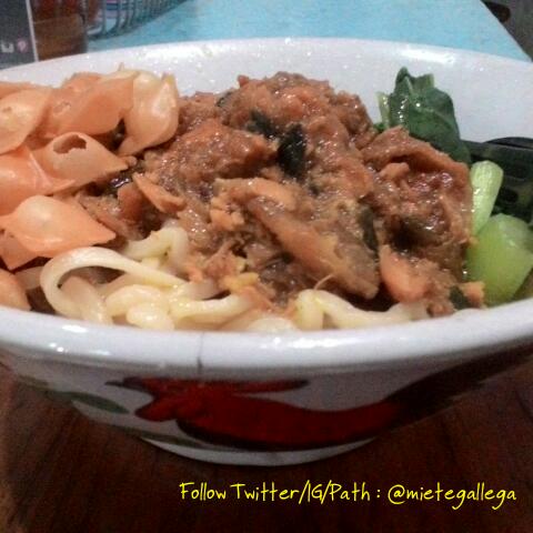 #MieTegallega #MieAyam #BasoTegallega #MieBaso #MieKocok #KulinerBandung #KulinerBdg