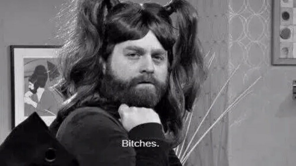 allheedcaesar's tweet photo. me to all you snakes that tryna kill me https://t.co/s4LeeNWus8