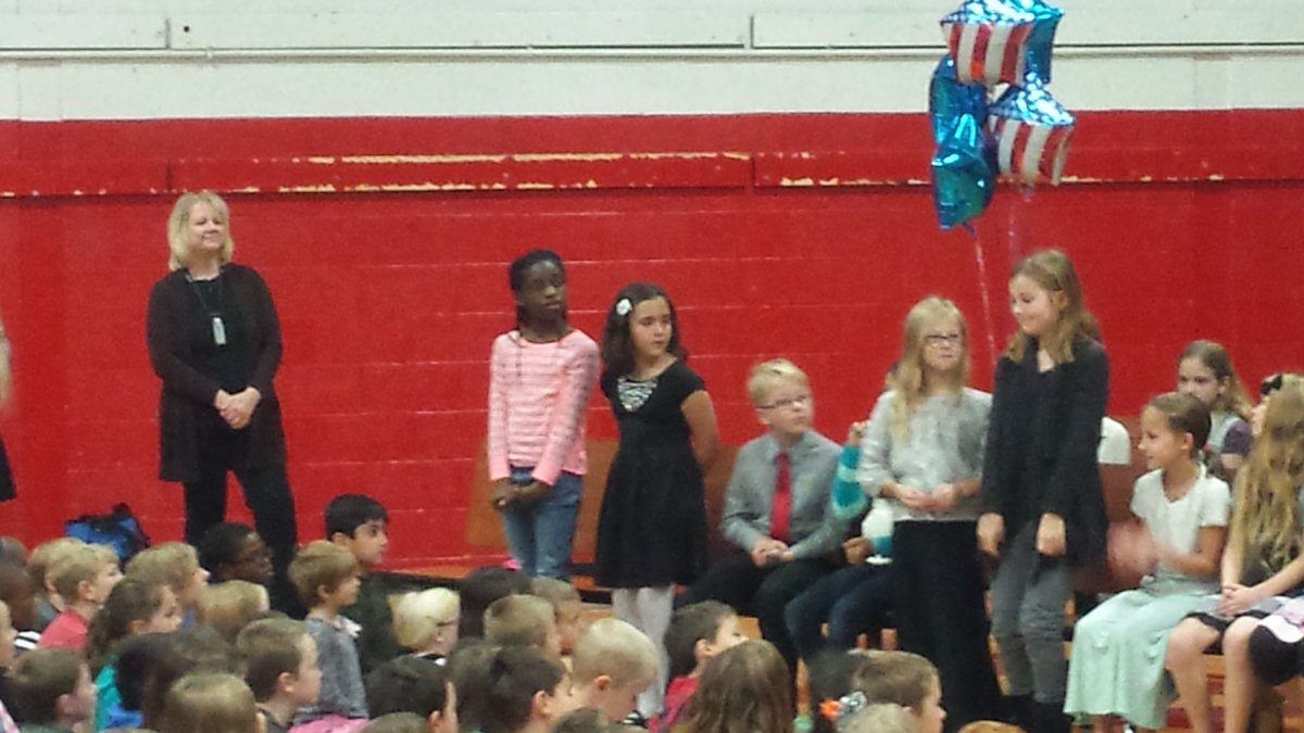 knapp1rp's tweet photo. @royaloakschools @Jyouanes_ADDAMS #Addamslearner Student Senate Induction https://t.co/7FRERJX6yL