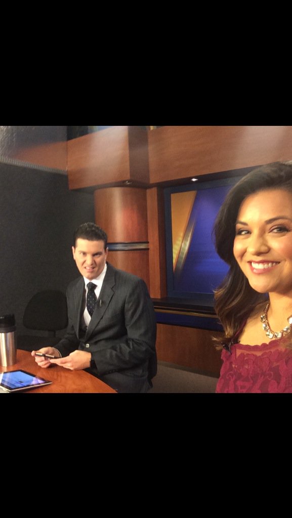 SenereyD's tweet photo. Joey is obviously sooo excited to be anchoring with me so early in the morning @Joey_Buttitta #keyt #AMshows https://t.co/JujncV1vF2
