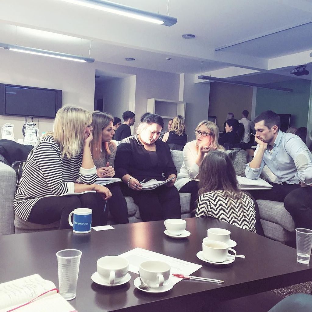 differenttwits's tweet photo. Discussing the latest trends with @the__ipa #ipa_updates https://t.co/S8MbVeTVsD