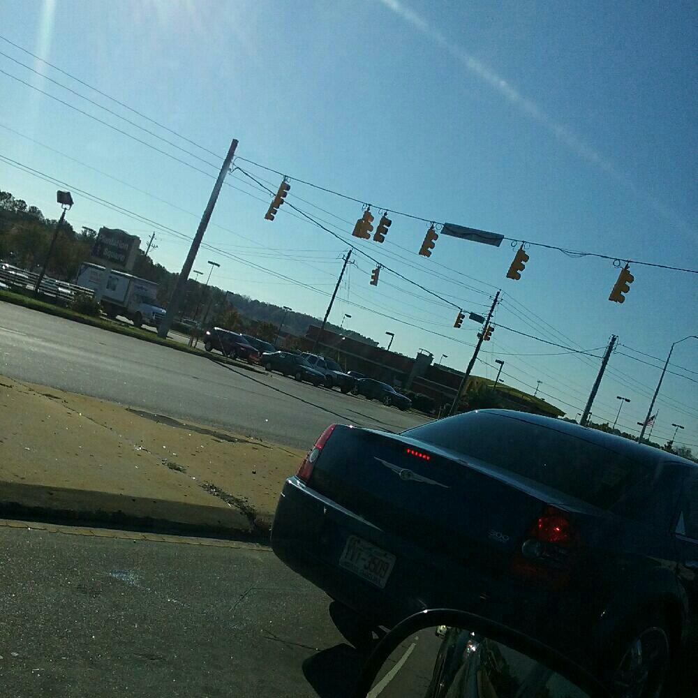COCOBEE2's tweet photo. .@McDnorthraleigh @getstealz https://t.co/KRkBhz8gzP