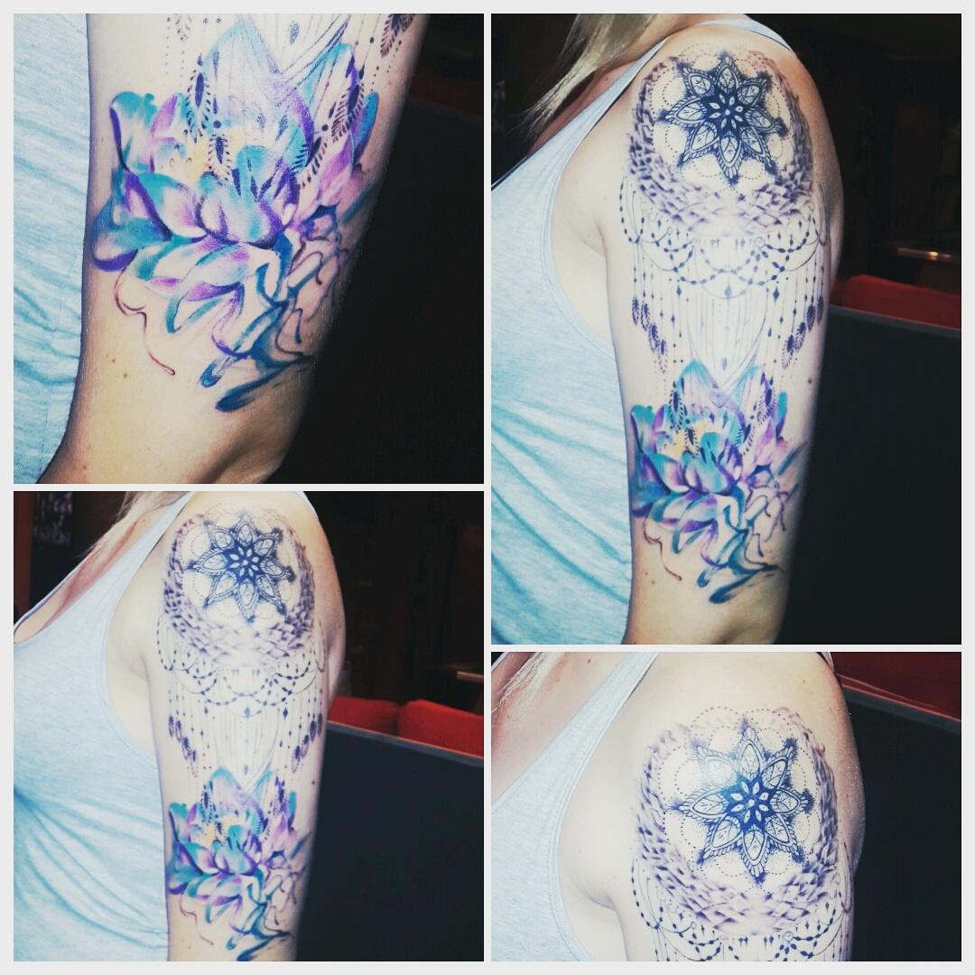 JeanyW's tweet photo. The latest addition @5FM @DJRogerGoode #rodgergoode https://t.co/u5g19N4GhI