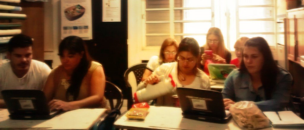 einaturales's tweet photo. Otro año de trabajo que concluye. Una jornada de trabajo e intercambio en Paraná. Por mas y mejor educación. https://t.co/L7kUr2RbtJ