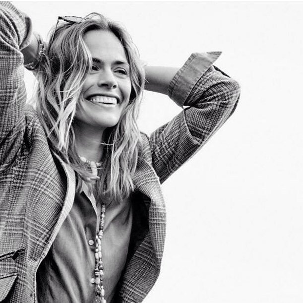 mirto_oficial's tweet photo. Mirto #fw15 #style #tendencias2015 #shooting #trendy #black #white #newcollection2015 #in… https://t.co/mk3qdImAXu https://t.co/WzsaMu6XUO