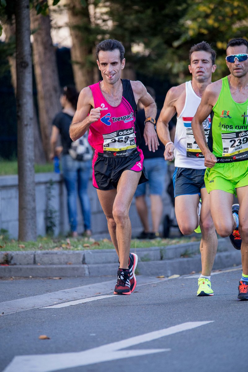 runonline_'s tweet photo. #FabianRoncero tmbn corrió la #BSS2015 #BSS51 #BehobiaSanSebastian ¡un genio!
📷 GALERIAS:
https://t.co/D5nzmqt3YQ https://t.co/DrlyuA6Ik9