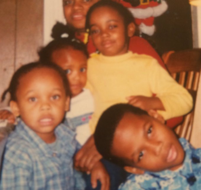 GANG🙌🏽😁💯 https://t.co/cpTjeapJJc<a href="/tag/davidandgoliath"class="tags"><span>#davidandgoliath</span></a><a href="/tag/rozevsgoldie"class="tags"><span>#rozevsgoldie</span></a>