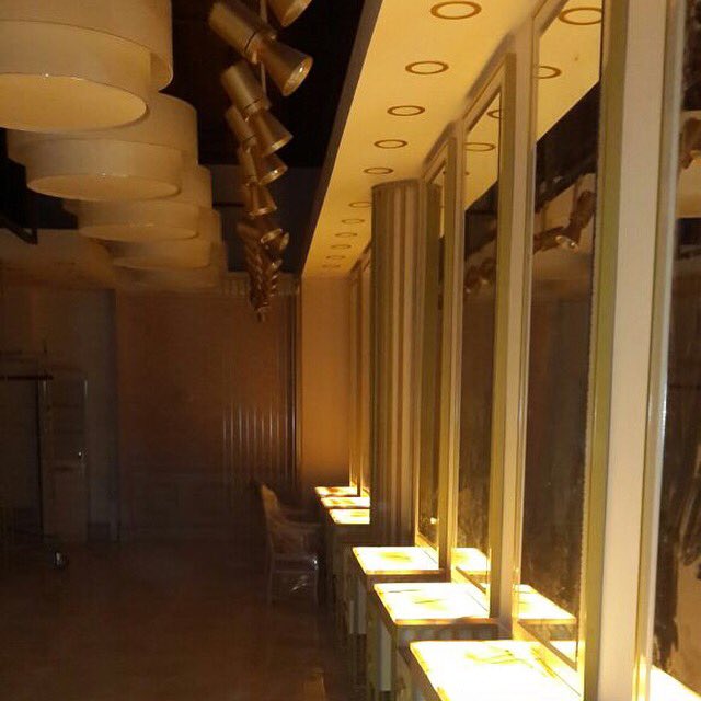 LedLedkur's tweet image. İç mekan salon tasarım uygulamalarında LEDKUR aydınlatma ürünleri kullanılmıştır.