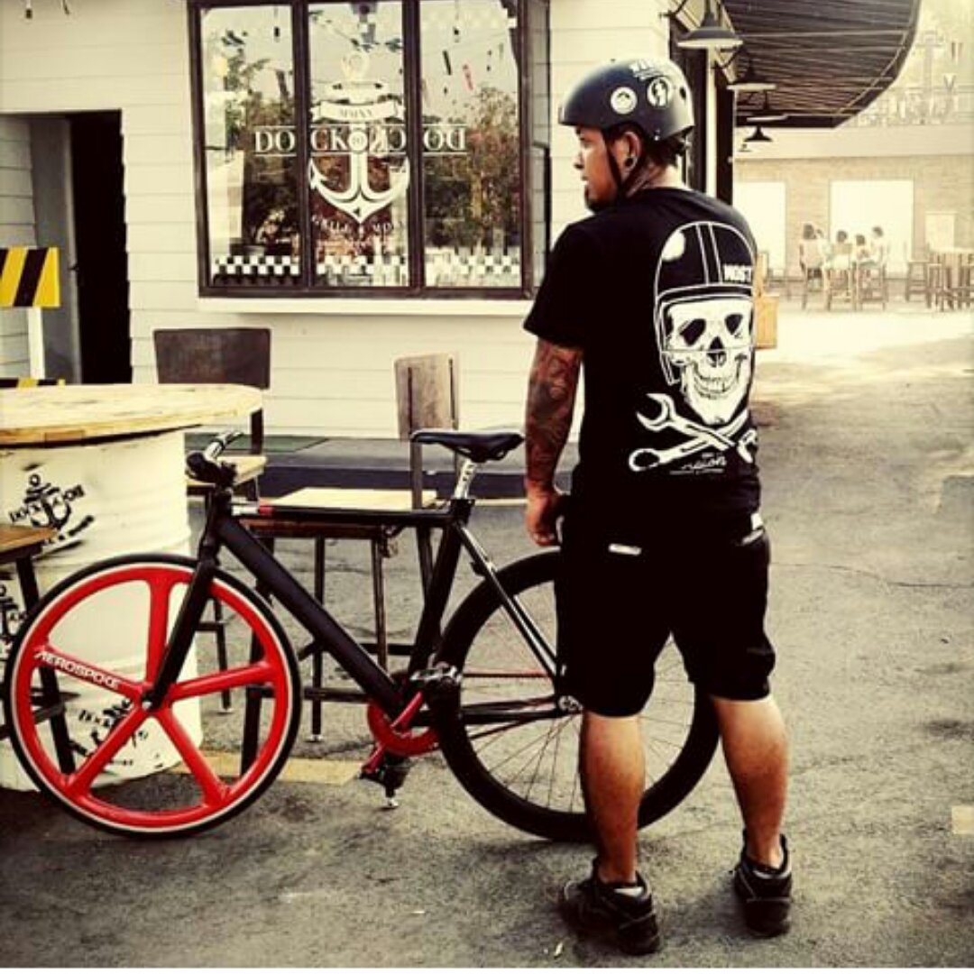 thanks <a href="/ariefblingsatan/">Darma Arief</a> from <a href="/Blingsatan_band/">BLINGSATANOFFICIAL</a> wearing tshirt <a href="/MOSTCLOTHES/">IT'S MOST</a> code customost.