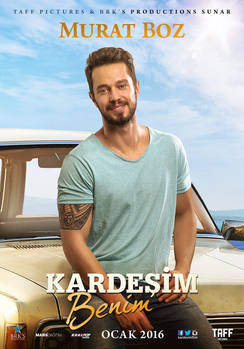 kardesimfilm's tweet photo. Ozan: 28 yaşında, ünlü bir pop yıldızı, abisi Hakan'la yıllardır görüşmüyor... #KardeşimBenim #MuratBoz https://t.co/QuH9opqI79