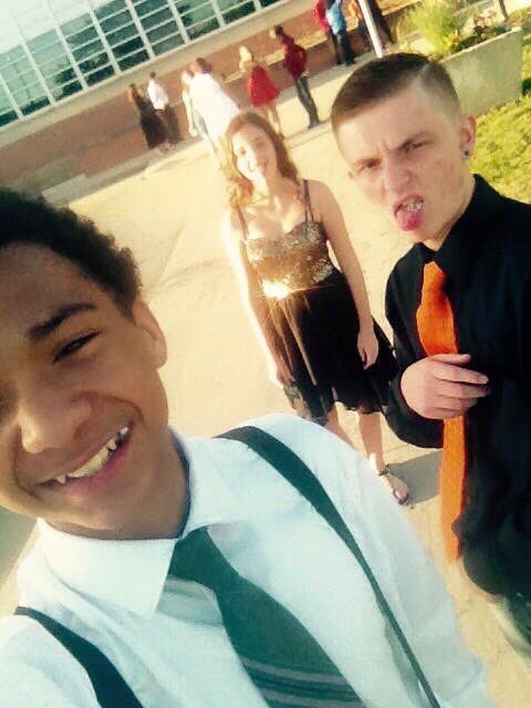 Squad at homecoming #squadgoals #squad https://t.co/THVeVDDUbG<a href="/tag/squadgoals"class="tags">#squadgoals</a><a href="/tag/squad"class="tags">#squad</a>