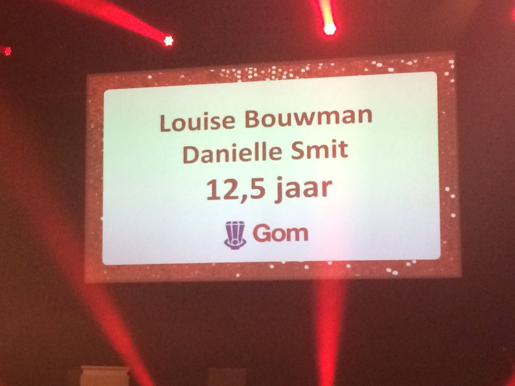niendewolff's tweet photo. Wat bijzonder! Moeder en dochter 12,5 jaar in dienst bij @gomschoonhouden! Familiebedrijf @facilicomnl #trots https://t.co/p622k60tcg