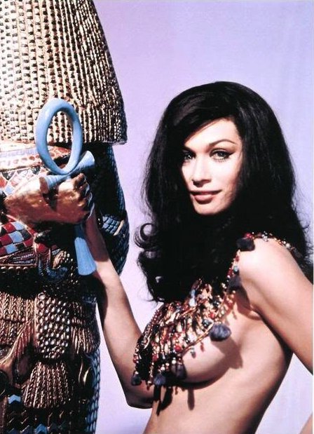 Happy birthday to Valerie Leon - possibly only actress to\ve starred in Bond, Carry On, Pink Panther & Hammer films. 