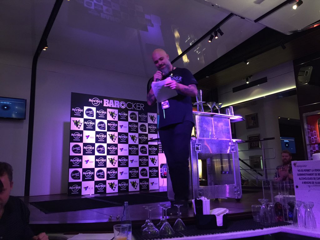 CreativeBar's tweet photo. Hidalgo Portillo, Jonathan Raquedan, Fabio Rodrigues finalistas #BAROCKER2015
@HRCBarcelona https://t.co/WCzaDFB0SN
