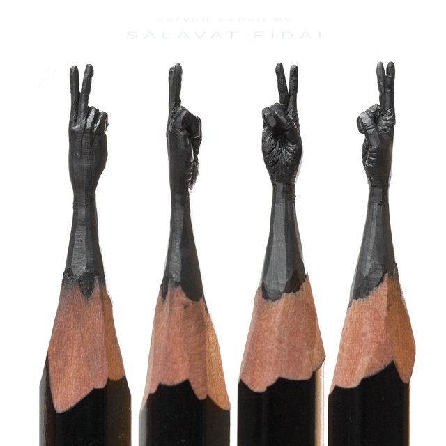 CURATEDusa's tweet photo. Came across these amazing #sculptures! Great work, @SalavatFidai #Art​! https://t.co/tyv8n8bjTH